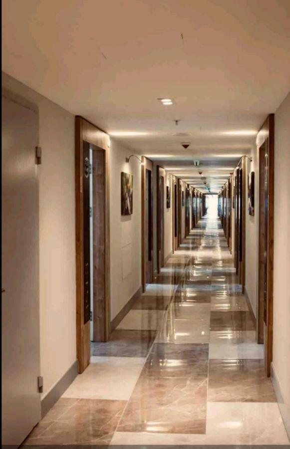 Deluxe Hotel Room In The Heart Of Batumi Orbi City A Block Kültér fotó