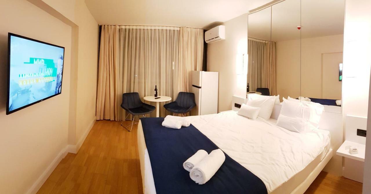 Deluxe Hotel Room In The Heart Of Batumi Orbi City A Block Kültér fotó